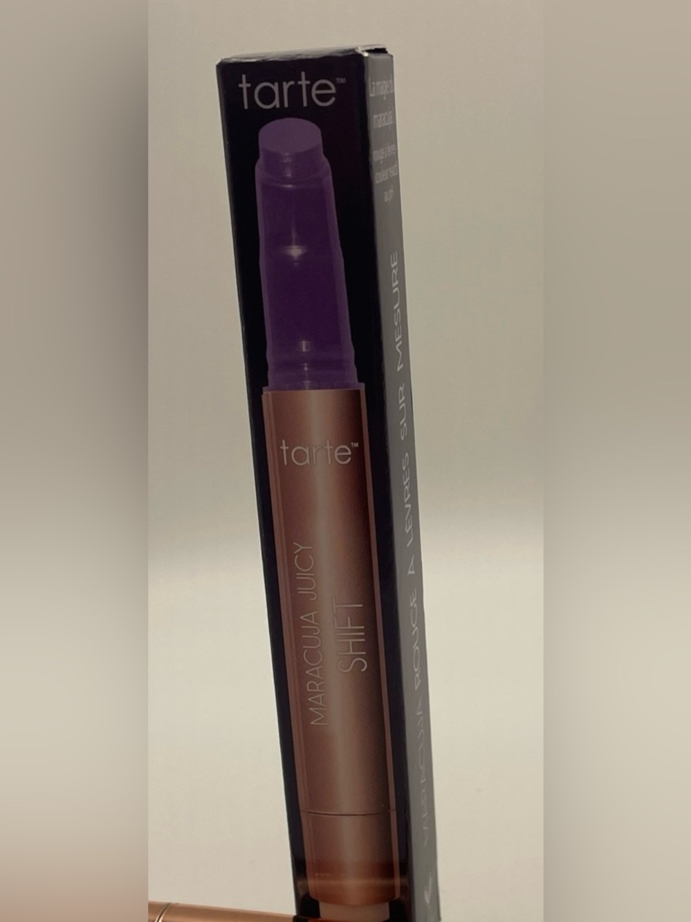 TARTE MARACUJA JUICY LIP PLUMP SHIFT  (GRAPE ) 0.095 OZ- NEW IN BOX